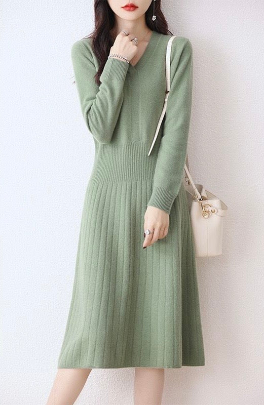 Sweater/Dress, 100% Cashmere, Long Sleeved